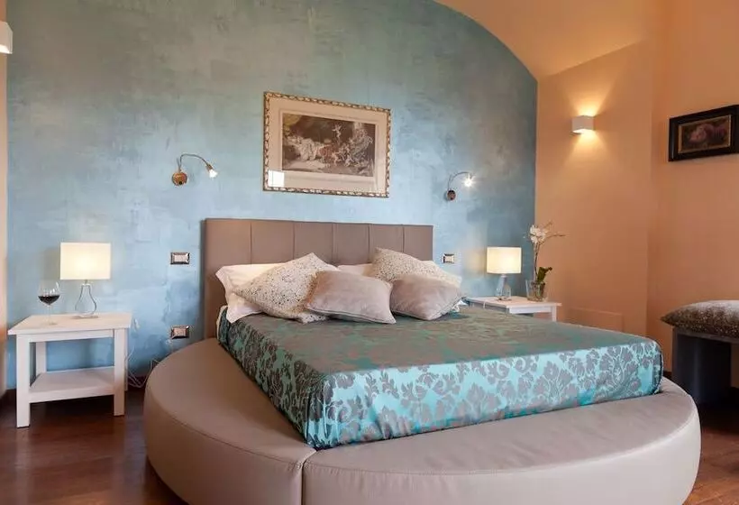 デラックスルーム, Relais Montemaggiore