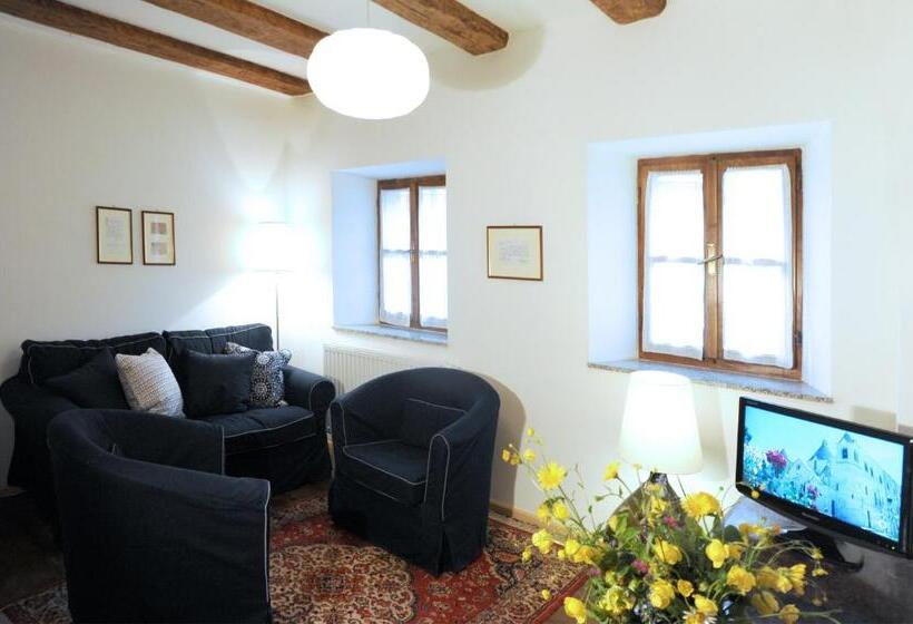 דירת חדר, Albergo Diffuso Comeglians