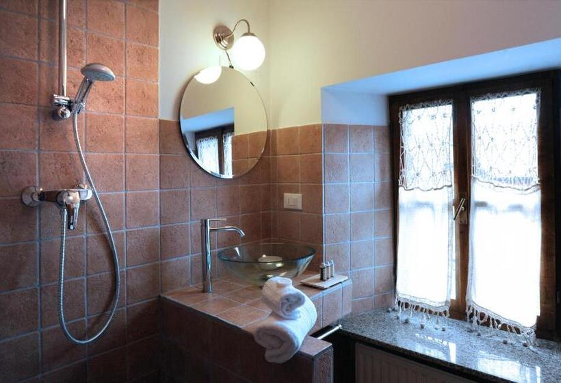 חדר סטודיו סטנדרד, Albergo Diffuso Comeglians