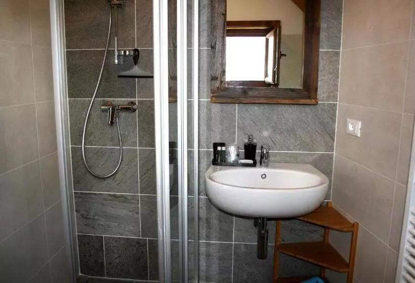 シャレー1寝室, Albergo Diffuso Comeglians
