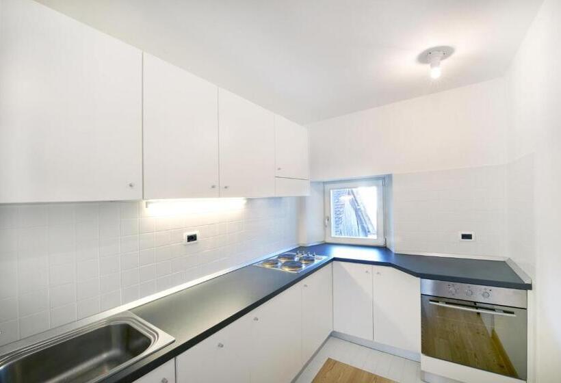 דירת שני חדרים, Albergo Diffuso Comeglians