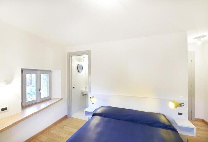 침실 2개 아파트, Albergo Diffuso Comeglians