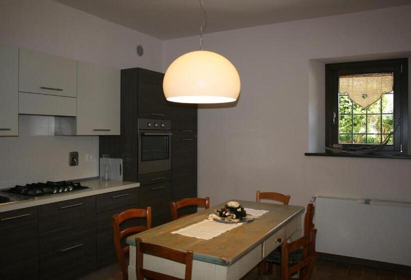 דירת חדר, Albergo Diffuso Comeglians