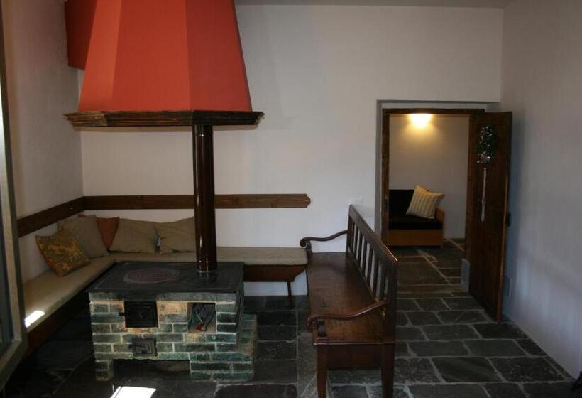 דירת חדר, Albergo Diffuso Comeglians