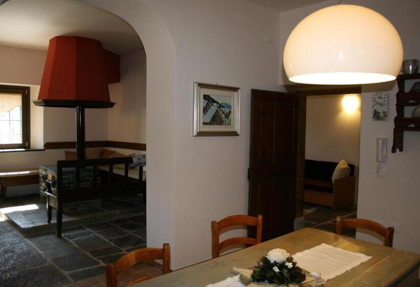 침실 1개 아파트, Albergo Diffuso Comeglians