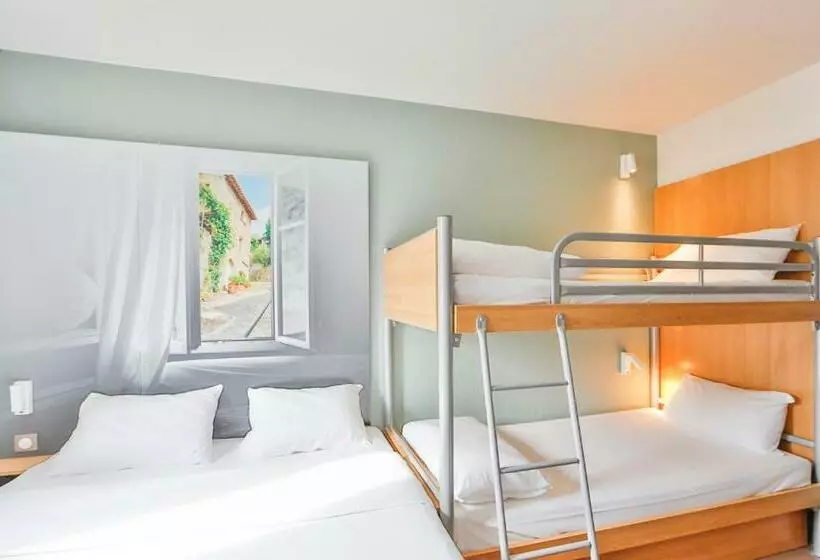 Standard Neljän Hengen Huone, B&b Hotel Valence Sud