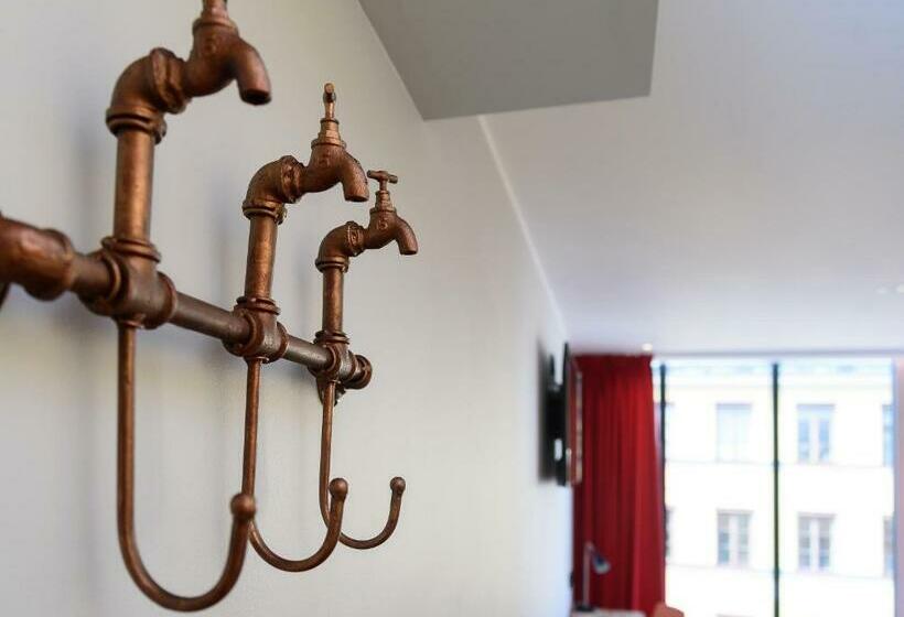 Номер Стандарт Индивидуальный, Hellstens Glashus