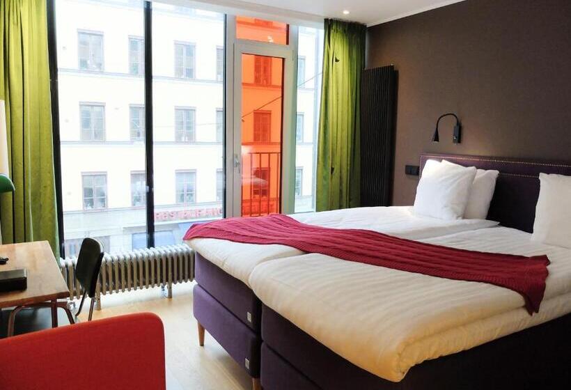 Номер Стандарт, Hellstens Glashus