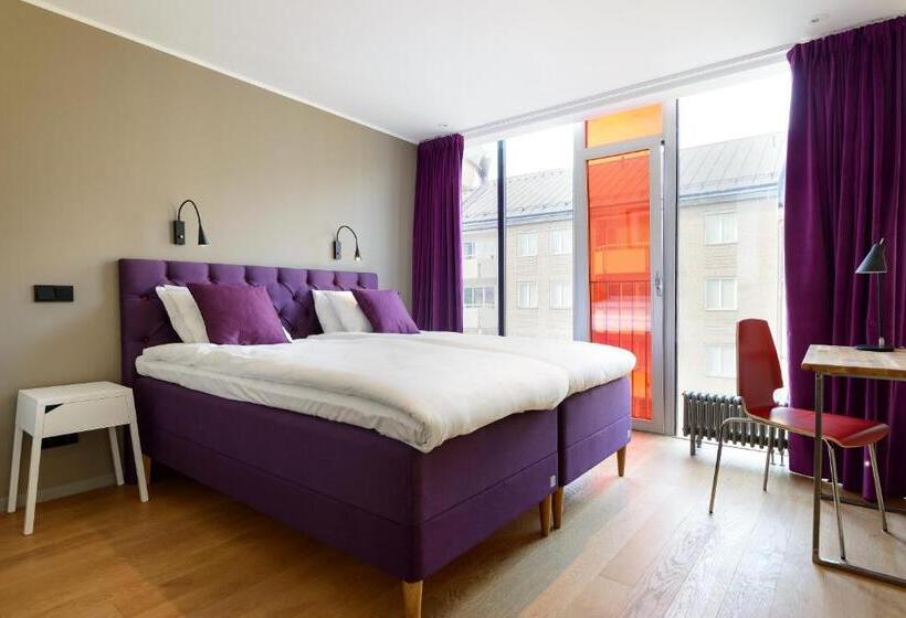 Номер Стандарт, Hellstens Glashus