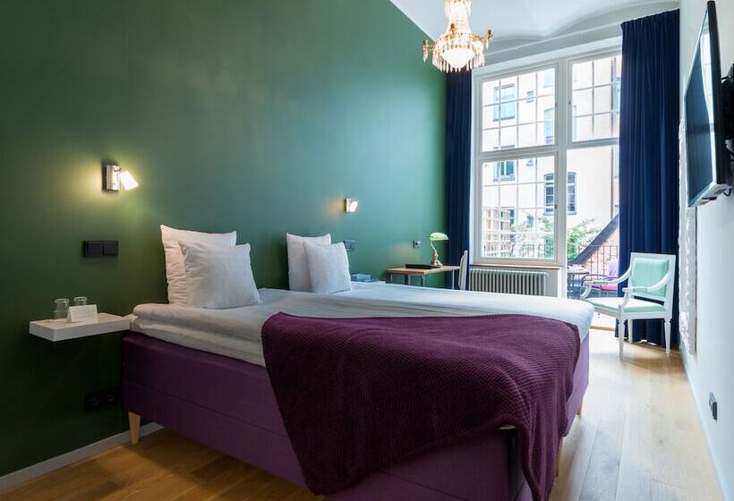 Номер Стандарт, Hellstens Glashus