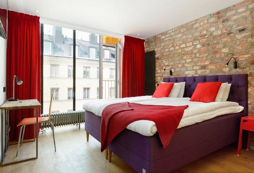 Номер Стандарт, Hellstens Glashus