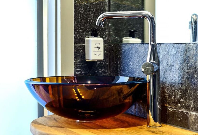 Номер Стандарт, Hellstens Glashus