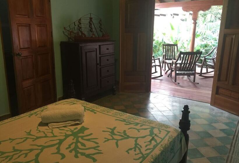 اتاق لوکس, La Polvora