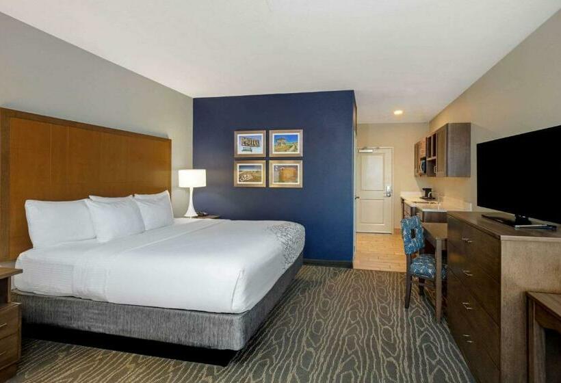 غرفة إدارية سرير كينج, La Quinta By Wyndham Kingman