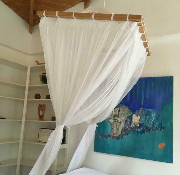 اتاق لوکس, Meru House Lekisilai