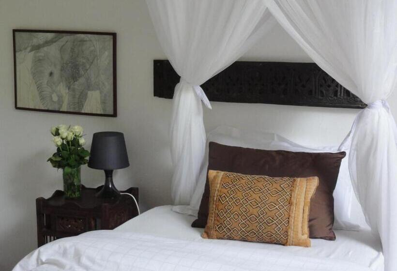 اتاق استاندارد یک نفره, Meru House Lekisilai