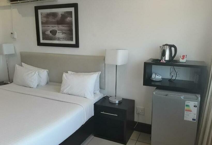 스탠다드 룸, Parade