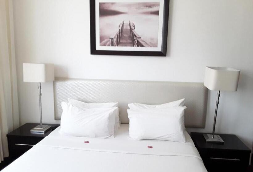 측면 바다 전망 스위트, Parade