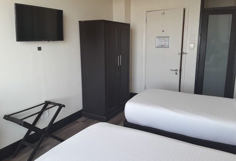 스탠다드 룸, Parade