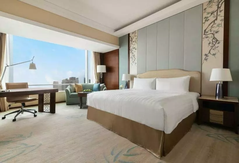 キングサイズベッドのデラックスルーム, Shangrila Hefei