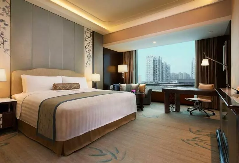 キングサイズベッドのデラックスルーム, Shangrila Hefei