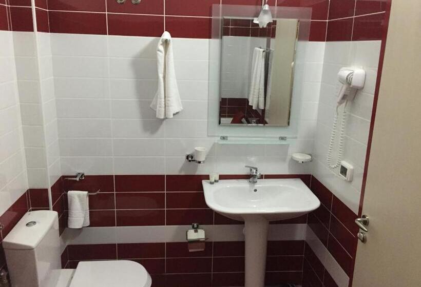 スタンダードルーム, Siklad