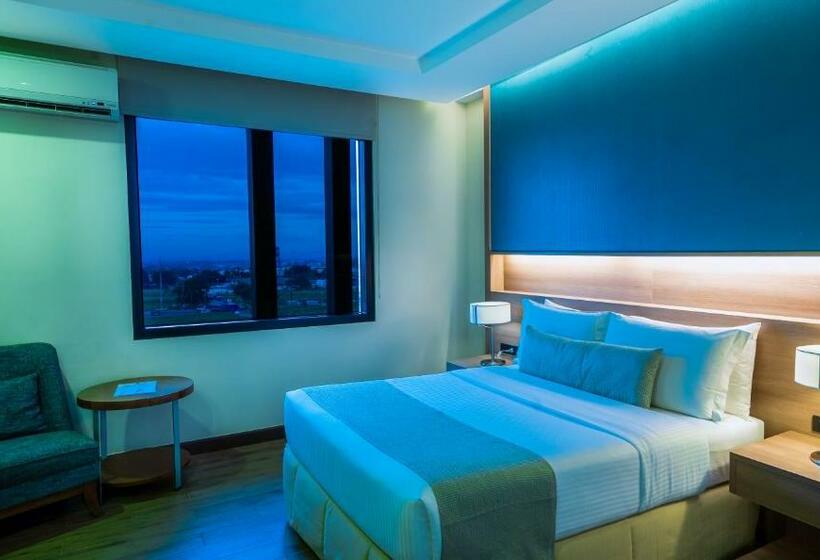 חדר דלוקס, The Bayleaf Cavite