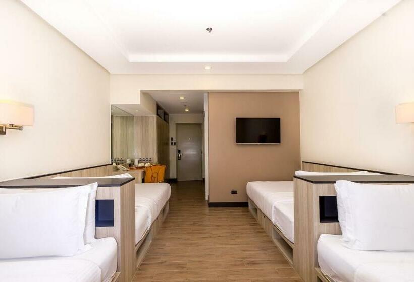 חדר סופריור לארבעה, The Bayleaf Cavite