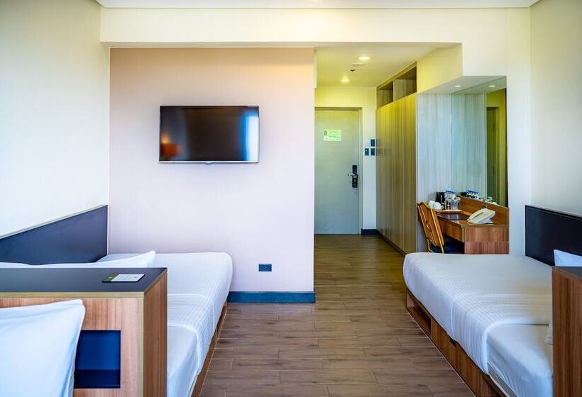 חדר סופריור לארבעה, The Bayleaf Cavite