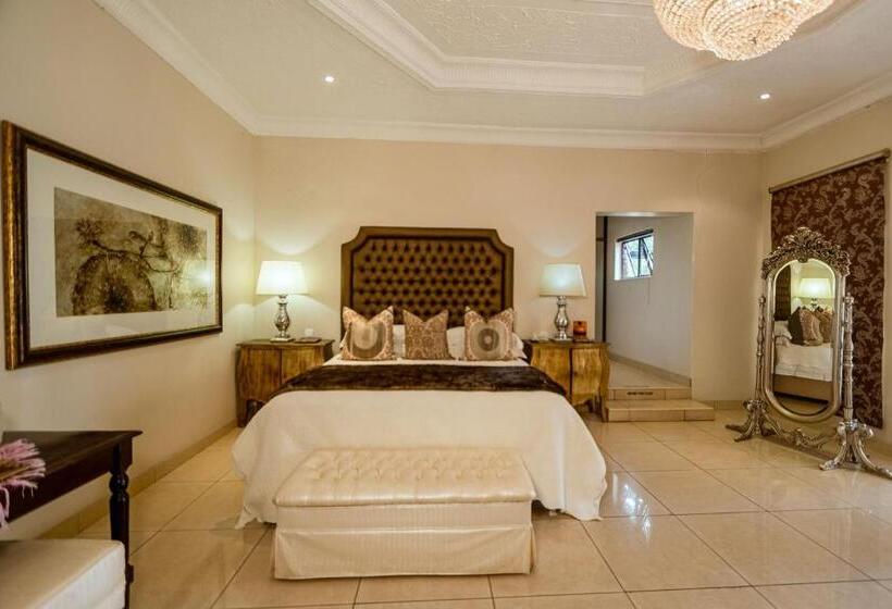 اتاق استاندارد با تخت بزرگ, The Victoria Falls Deluxe Suites