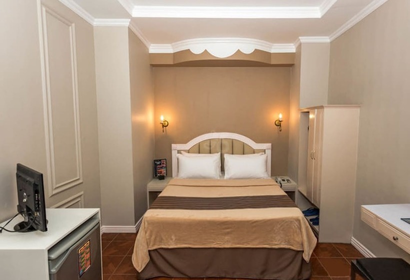 اتاق سوپریور, Urban Travellers