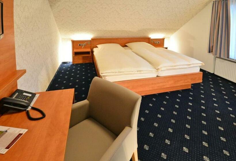 Номер Стандарт, Landgasthaus & Hotel Lindenhof