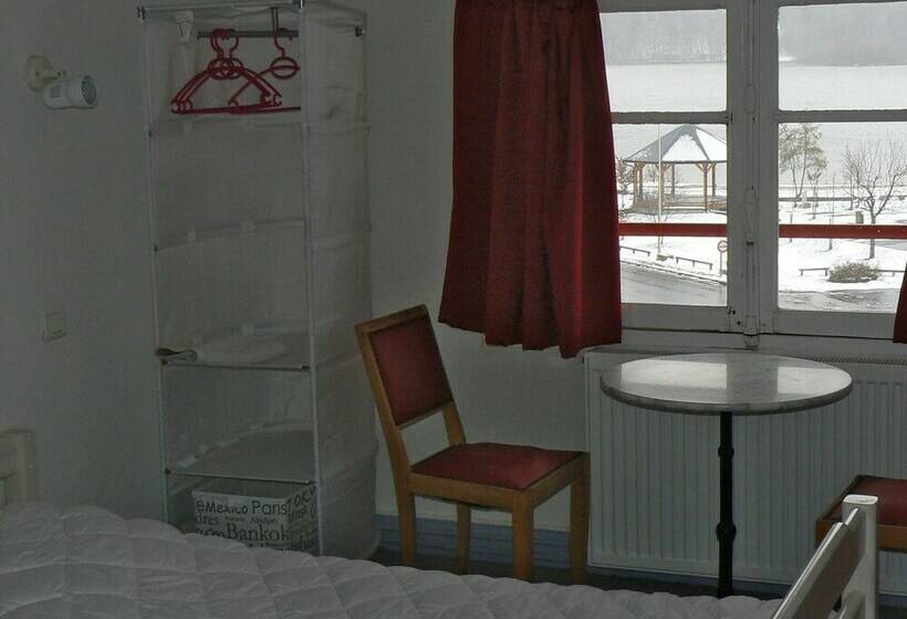 غرفة إقتصادية, Le Beau Cottage