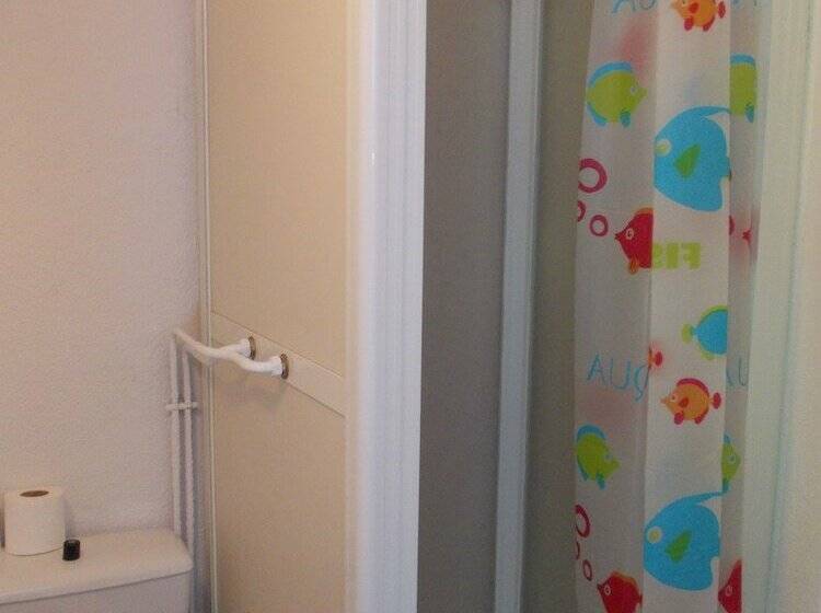 غرفة إقتصادية, Le Beau Cottage