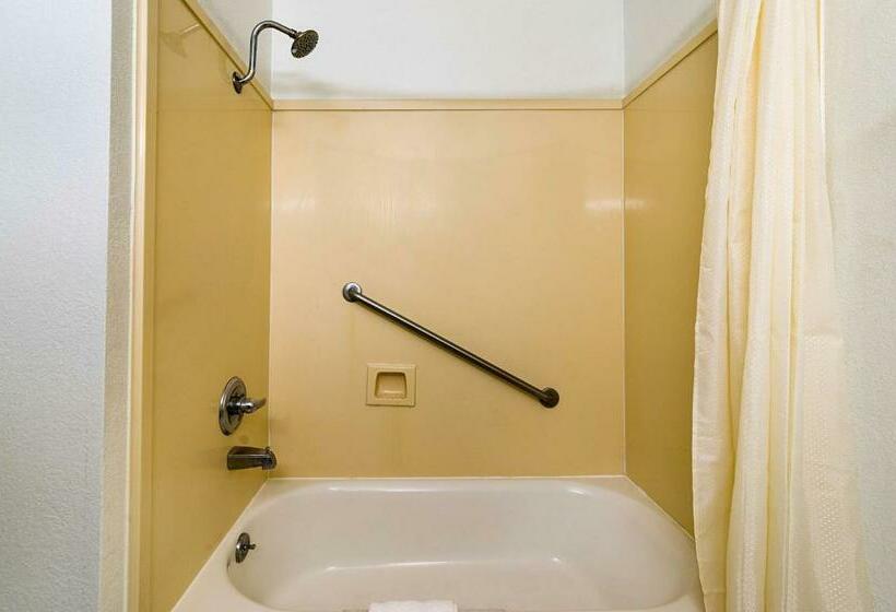 غرفة ديلوكس, Motel 6new Iberia, La