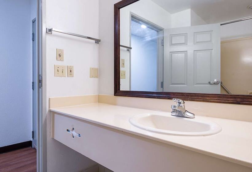 غرفة ديلوكس, Motel 6new Iberia, La