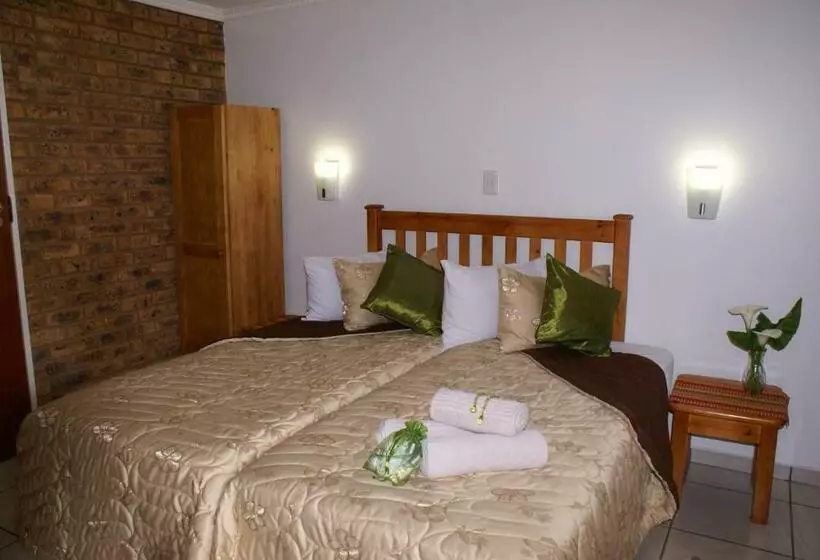 デラックスルーム, Emerald Guesthouse