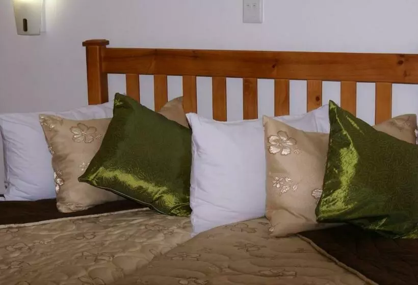 デラックスルーム, Emerald Guesthouse