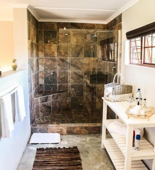 اتاق لوکس, Geralds Gift Guest House