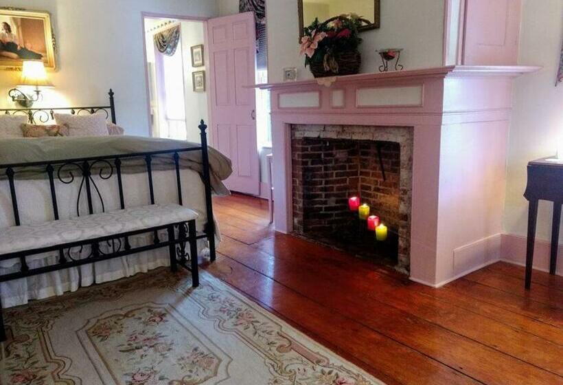 标准间, Pryor House B&b