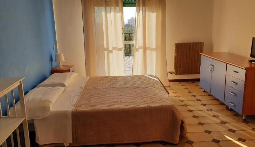 Studio Standard Widok Morze, Riviera Apartments