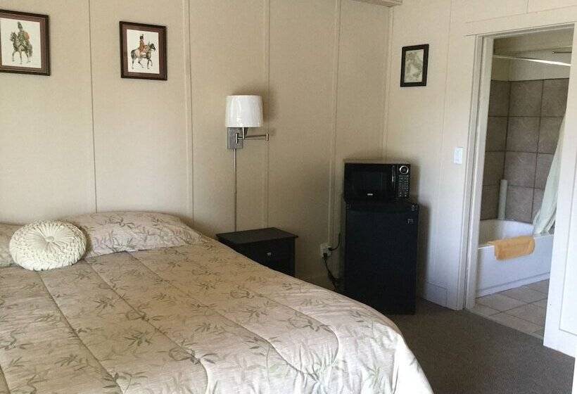 豪华套房, Cedars Motel