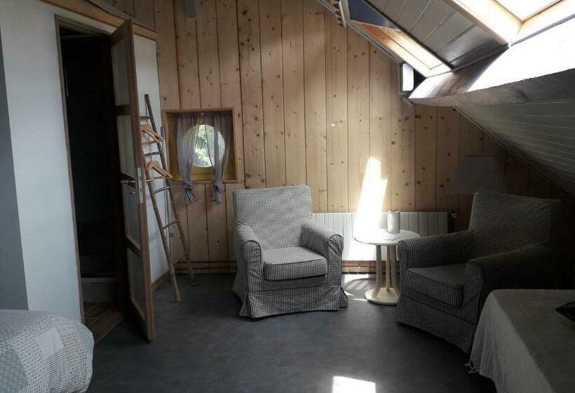 标准间, La Grange De Thalie