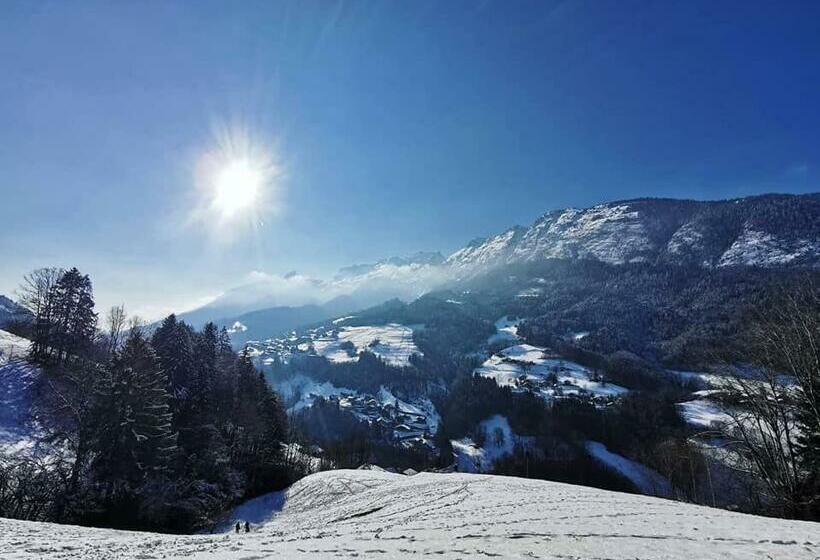 חדר אקונומי, Auberge Du Fraizier