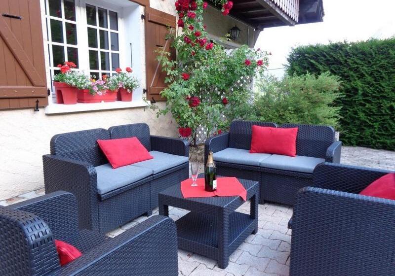 اتاق اکونومی, Auberge Du Fraizier