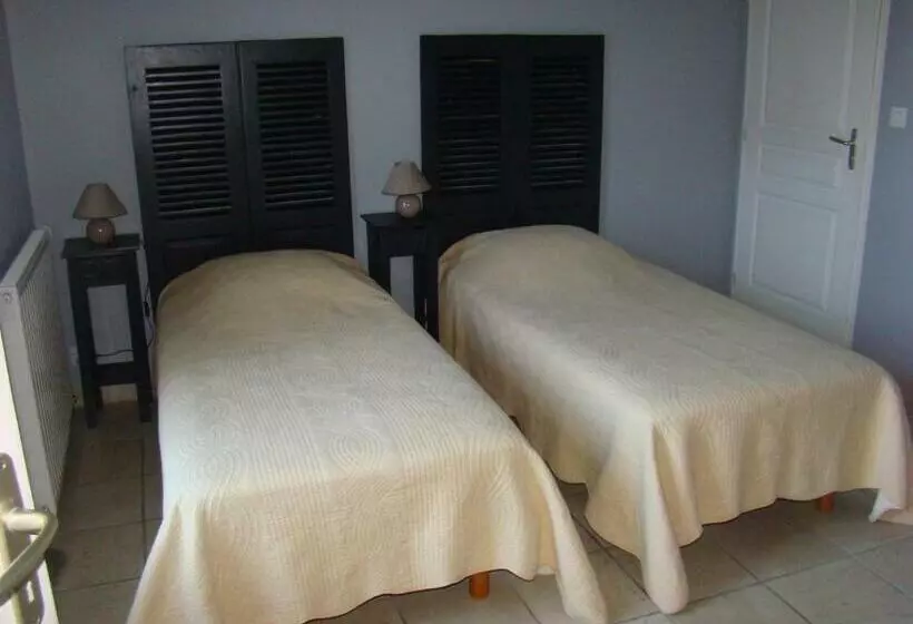 ファミリールーム, Chambres D Hôtes Les Laitières