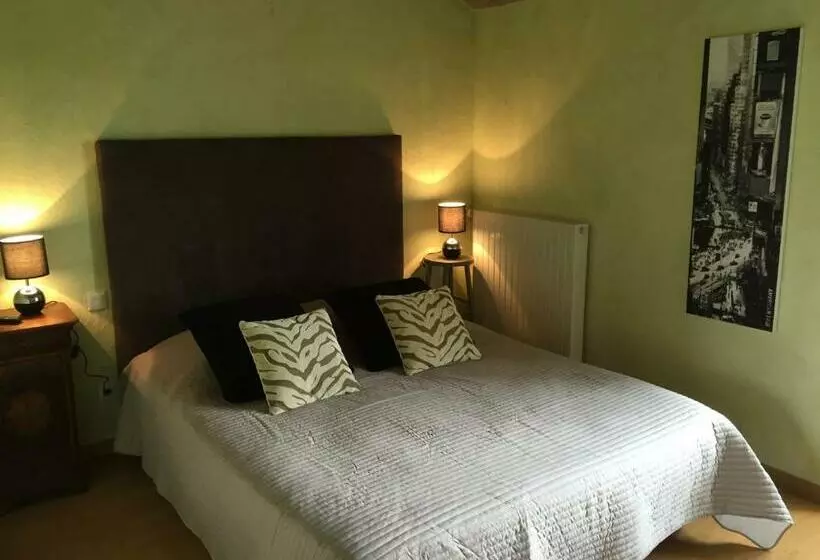 ガーデンビュースタンダードルーム, Chambres D Hôtes Les Laitières