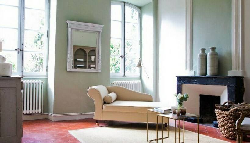 스위트, Chambres D'hôtes Les Trois Comtes