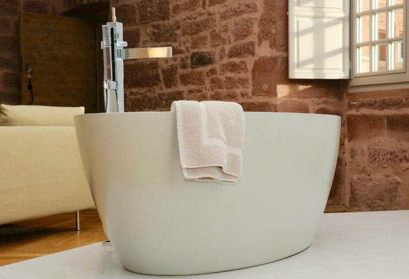 デラックススイート, Château De Marsac