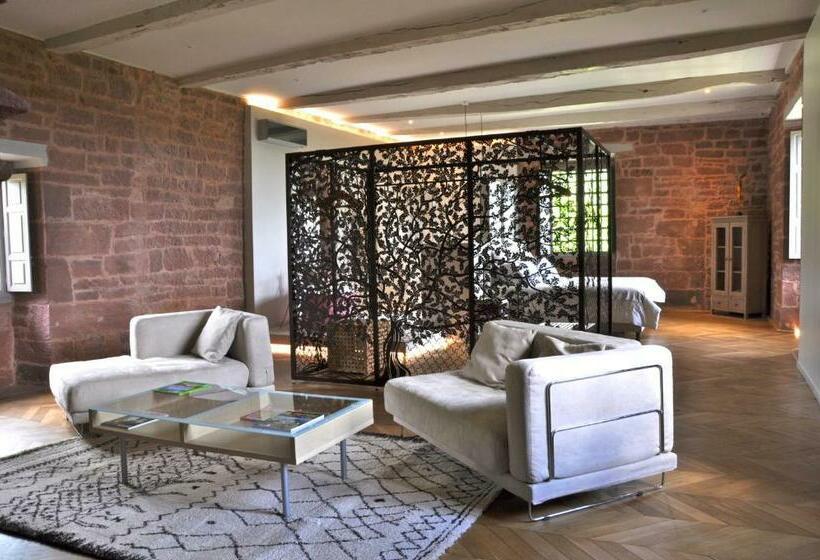 キングサイズベッドのデラックススイート, Château De Marsac